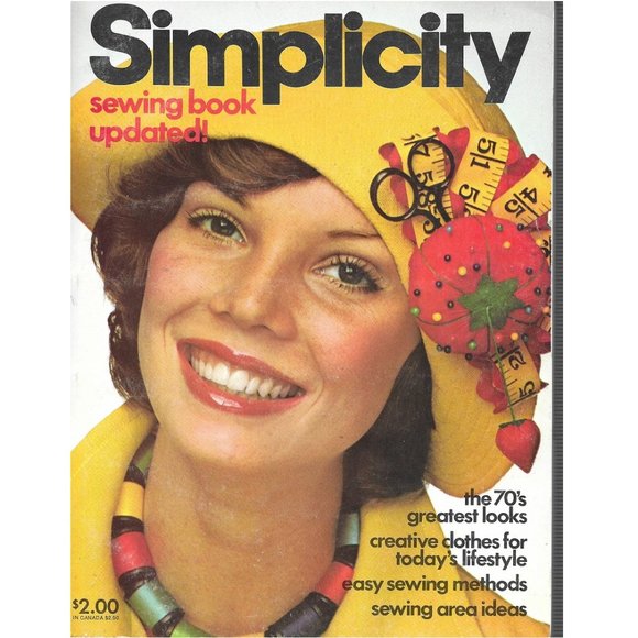 Simplicity Vintage Sewing Book 1975 - Picture 1 of 2